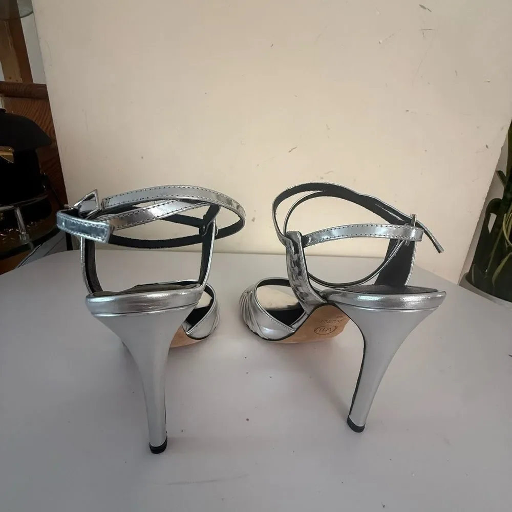 Veronica Beard Metallic Silver Heels Size 6, Used Once (see pictures)